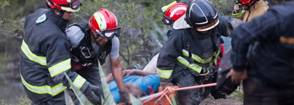 Instructor del Departamento de Rescate con Cuerdas se capacitará en Ecuador