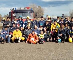 Capacitación de los bomberos de La Pampa en Estructuras Colapsadas