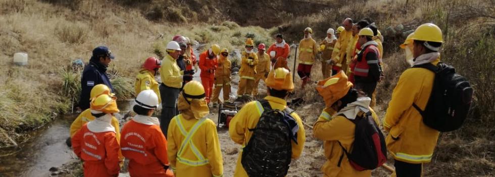 Bomberos Voluntarios de Tucumán se capacitaron en Incendios Forestales