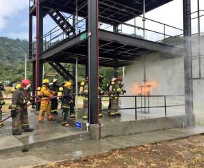 Curso OBA Control de Incendios Industriales: la experiencia en Guayaquil