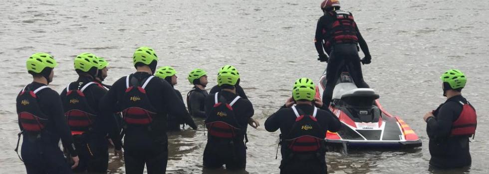 Departamento de Rescate Acuático: capacitación y entrenamiento para intervenciones en entornos con agua