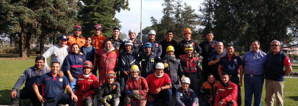 Rescate urbano para bomberos de Tucumán